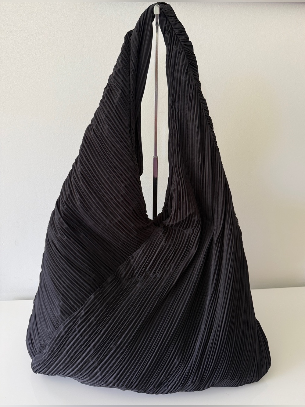 New COS  Sculptured Pleated Shoulder Bag Handbag, Black